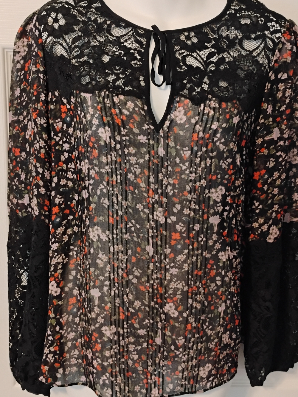 Rebecca Taylor Black Floral Lace Yoke Tie-Front Blouse